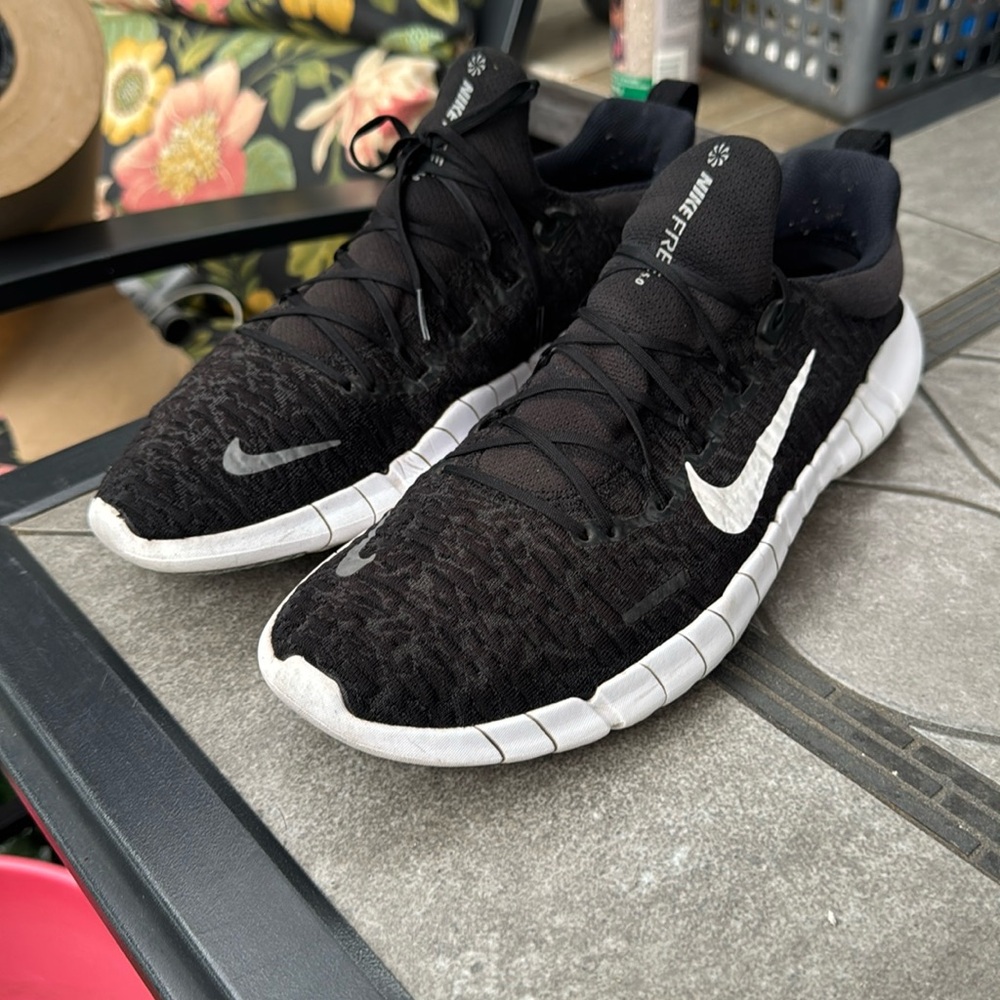 Nike Free Rn 5.0 Next Nature Womens Size 11 Black Lace Running Shoes CZ1891-001
